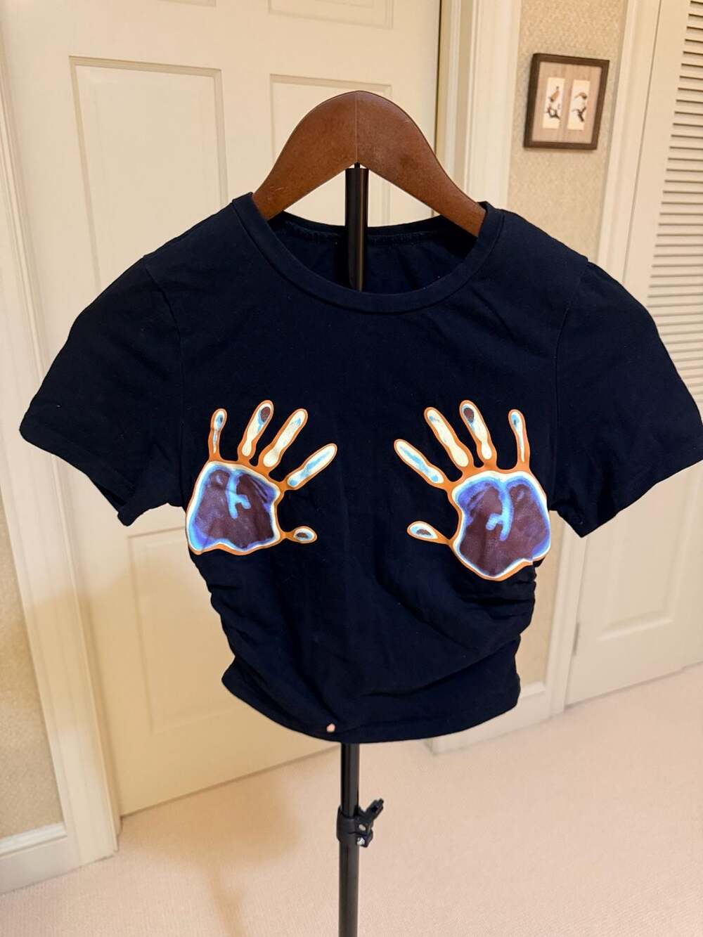 Thermal Handprint Ruched Crop Tee Size S